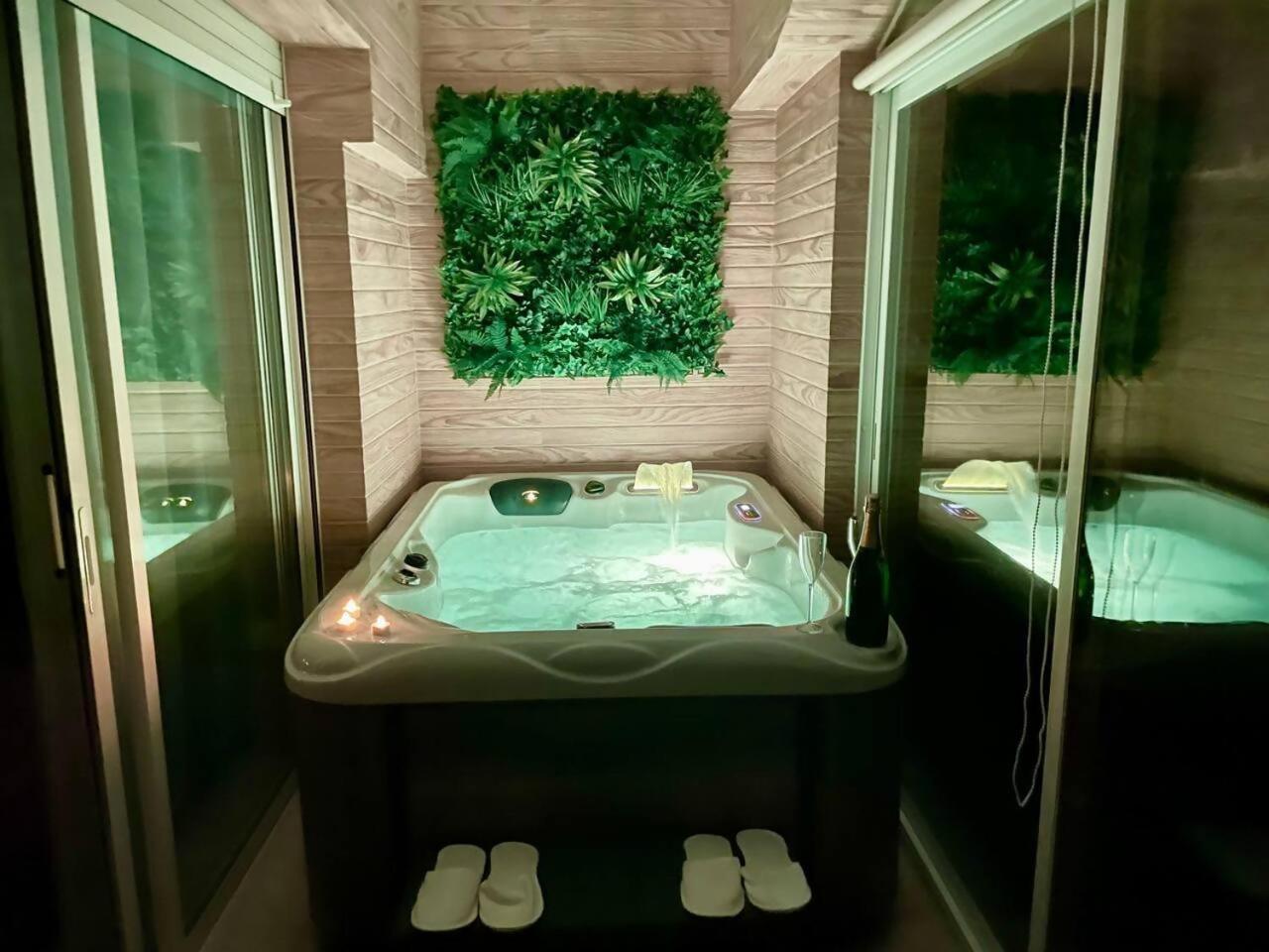 B&P Alojamientos Miami Platja Paradise Extérieur photo